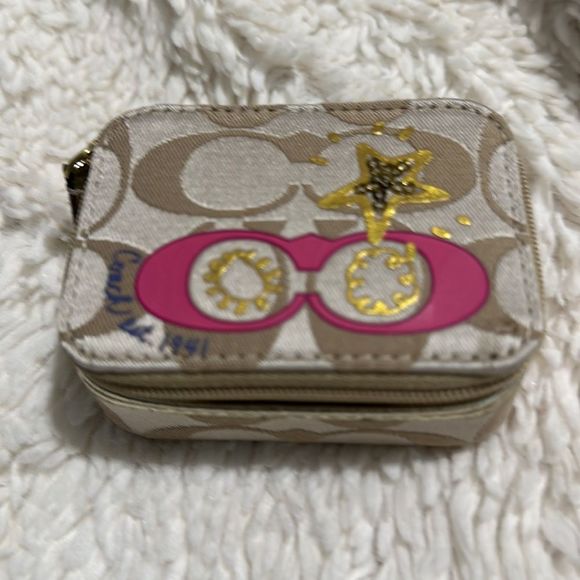 NWT Coach Triple Pill Case - Picture 5 of 14